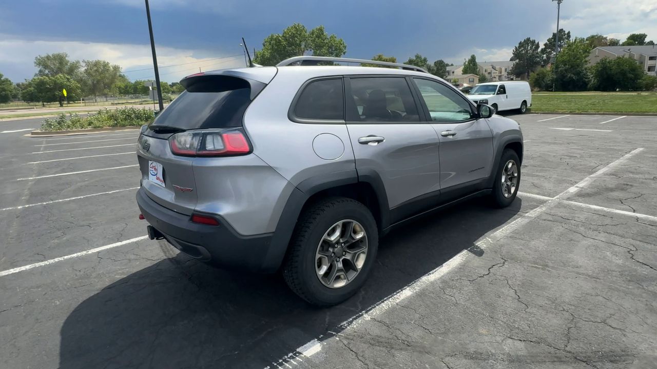 2019 Jeep Cherokee Trailhawk photo 4