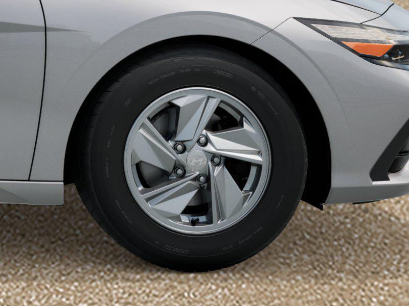 2025 Hyundai Elantra SE photo 7