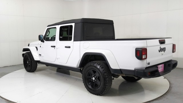 Used 2022 WHITE Jeep Sport S image 3