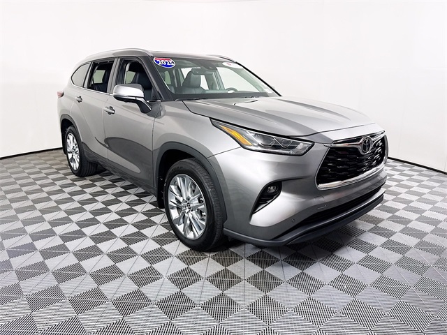 2025 Toyota Highlander Limited