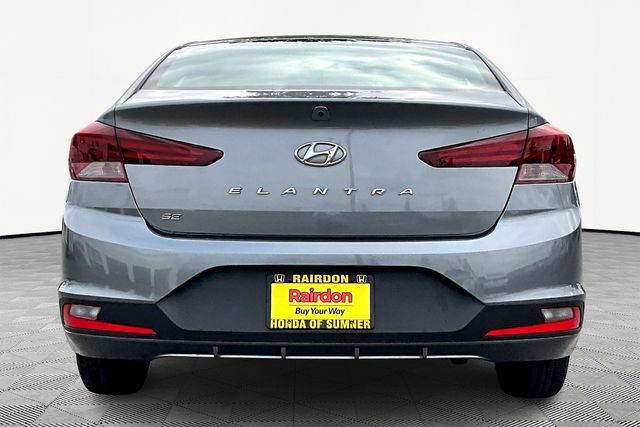 2019 Hyundai Elantra SE photo 2