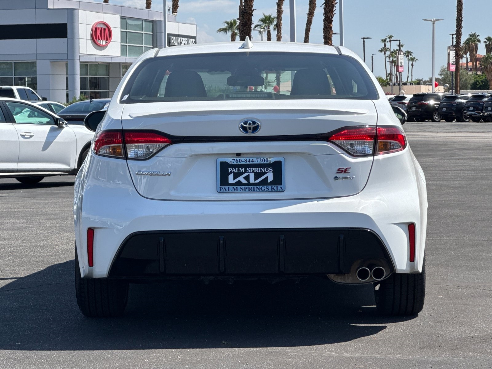 2025 Toyota Corolla Hybrid SE photo 4