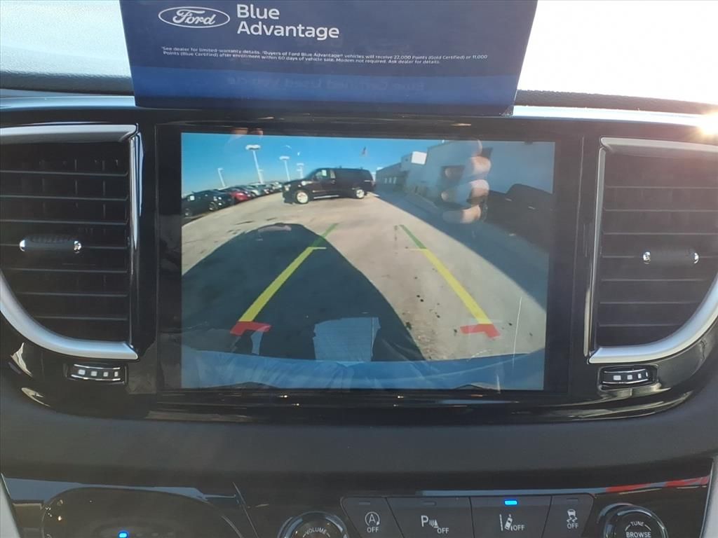 2022 CHRYSLER PACIFICA - Image 10