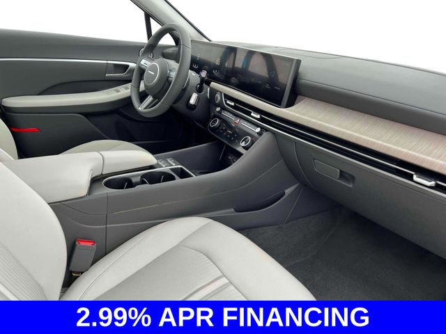 2025 Hyundai Sonata Hybrid SEL photo 12