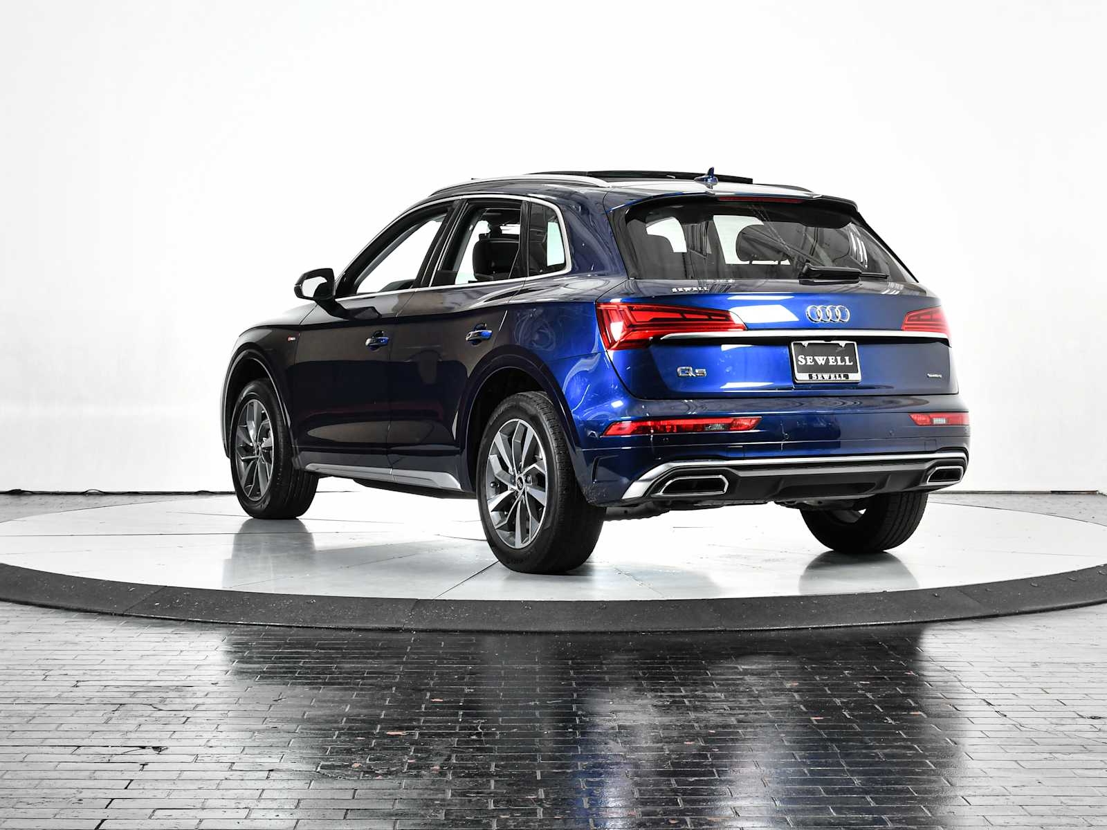 2022 Audi Q5 S line Premium Plus photo 3