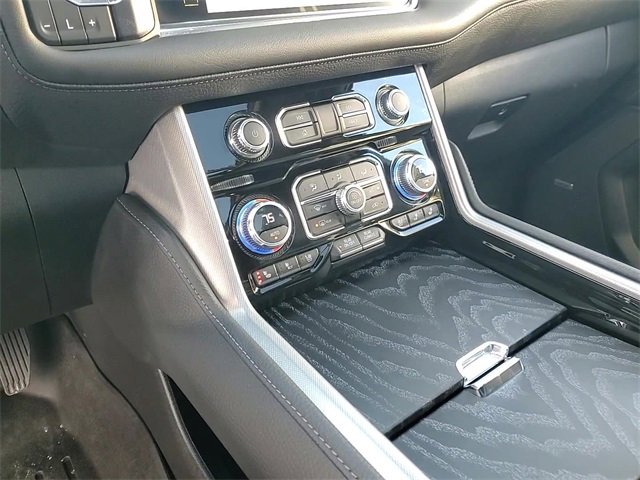 2023 Gmc Yukon Denali photo 18