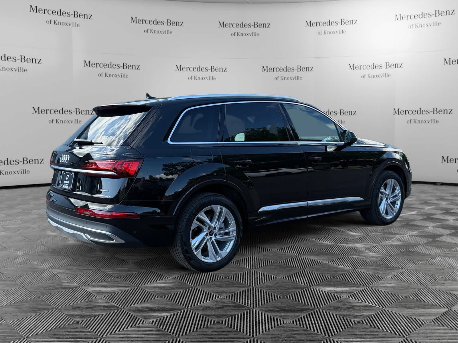 2024 Audi Q7 Premium Plus photo 5