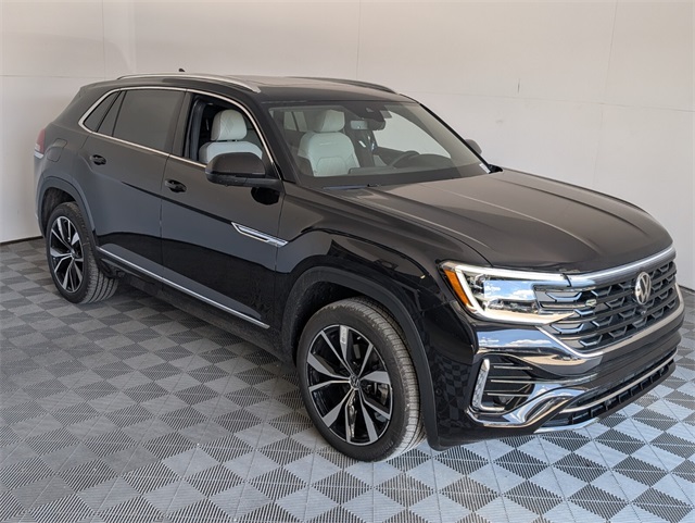 2025 Volkswagen Atlas Cross Sport SEL Premium R-Line photo 2