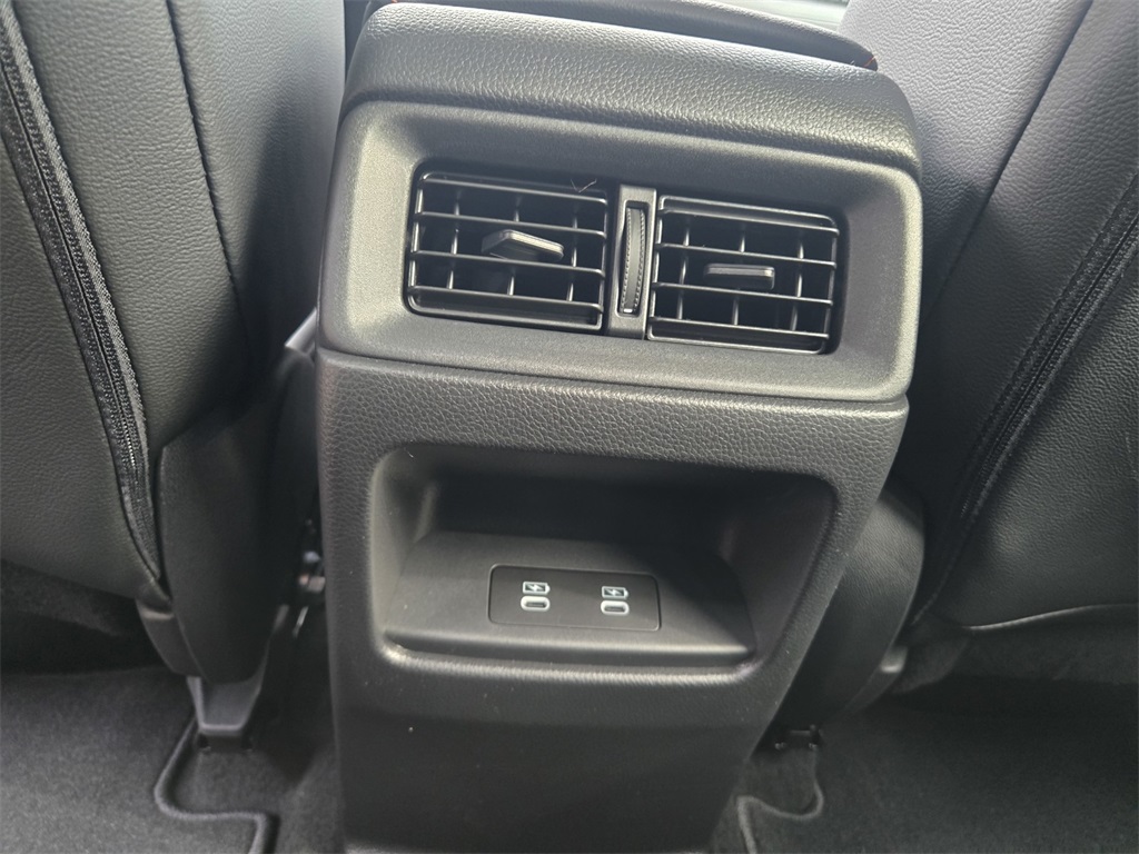 2026 Honda CR-V Hybrid Sport-L photo 4