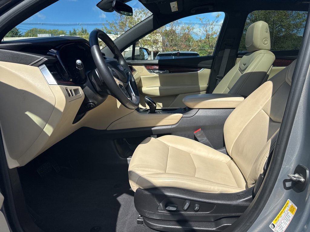 2018 Cadillac XT5 Luxury photo 14