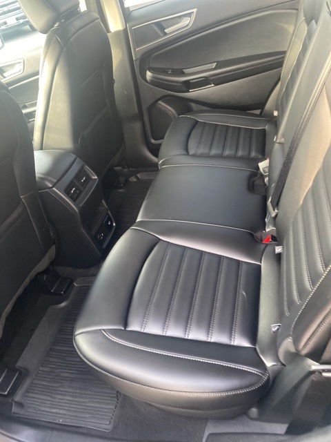 2022 Ford Edge SEL photo 36