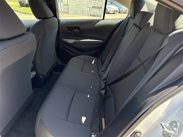 2025 Toyota Corolla LE photo 12