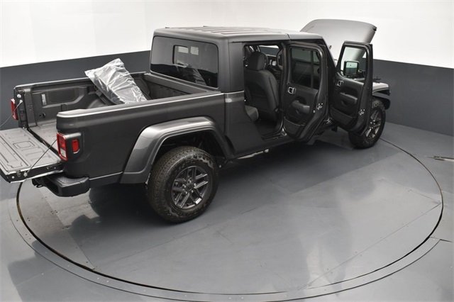 2025 Jeep Gladiator Sport S photo 30