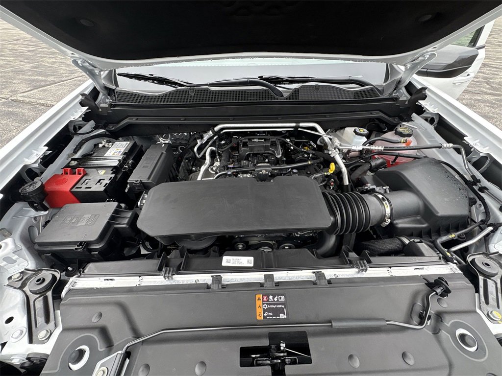 2026 Chevrolet Colorado LT photo 17