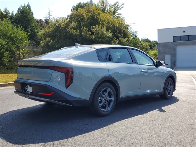 2025 Kia K4 LXS photo 4
