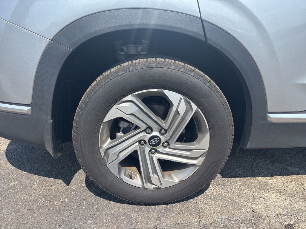2023 Hyundai Santa Fe SEL Premium photo 3
