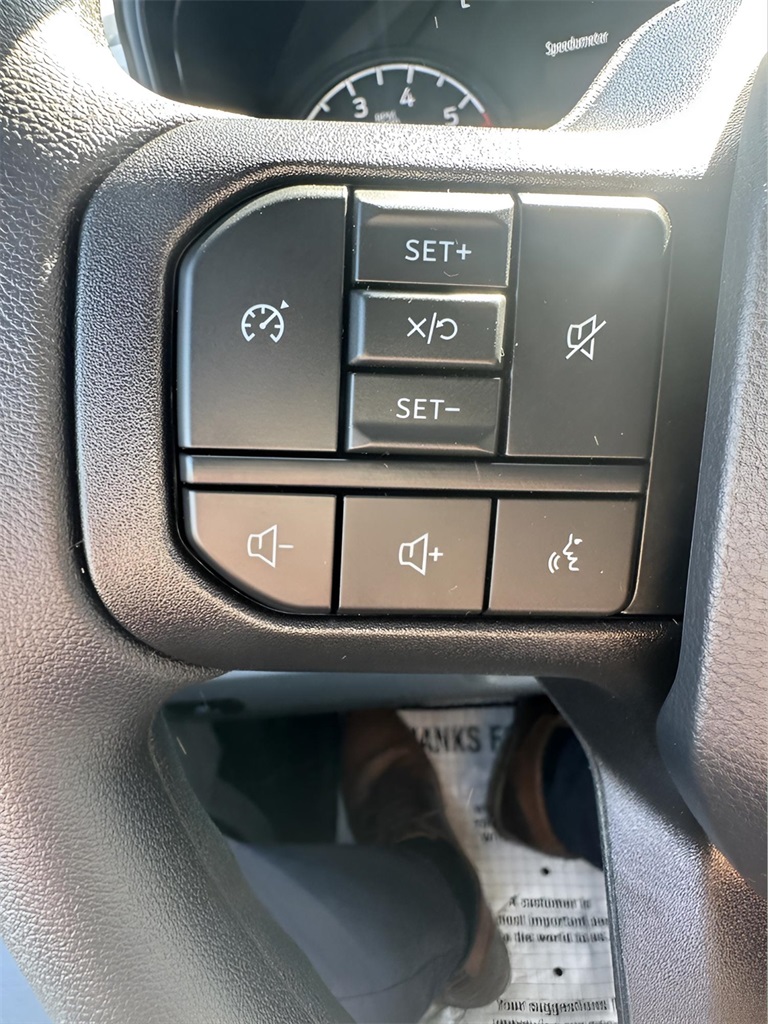 2026 Ford F-350 XL photo 17