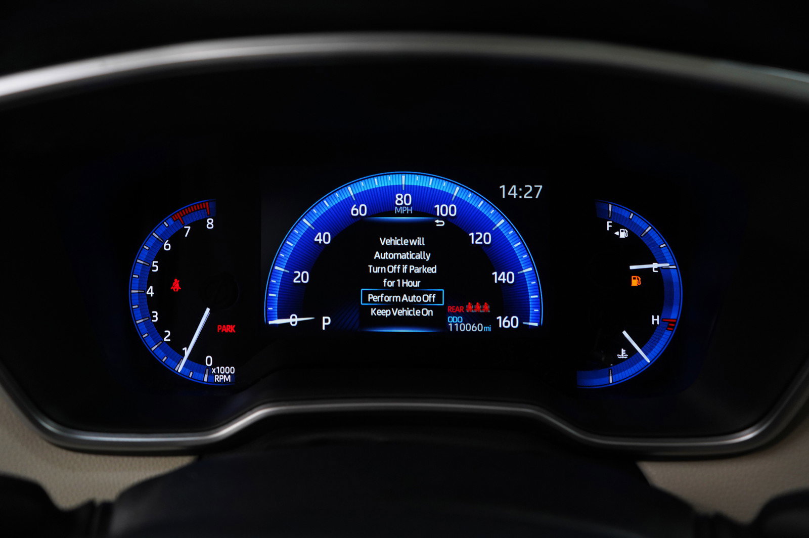 2022 Toyota Corolla Cross XLE photo 19