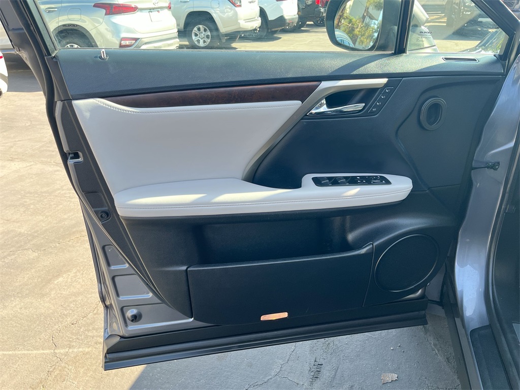 2022 Lexus RX 350 photo 21