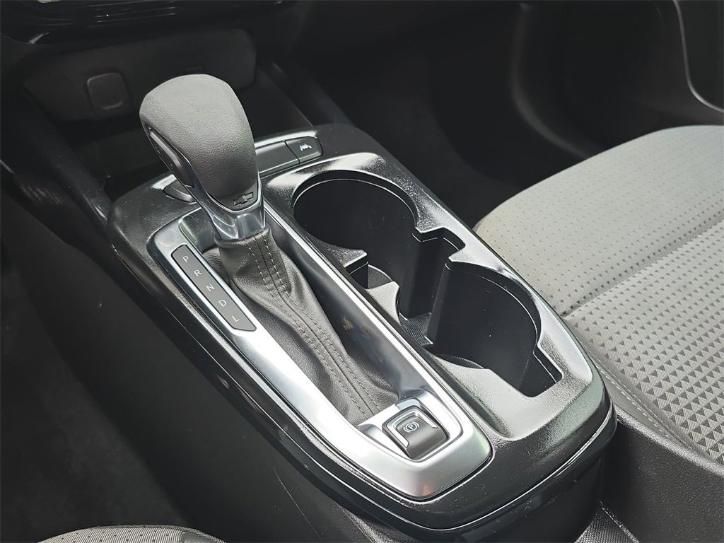 2024 Chevrolet Trax LT photo 13