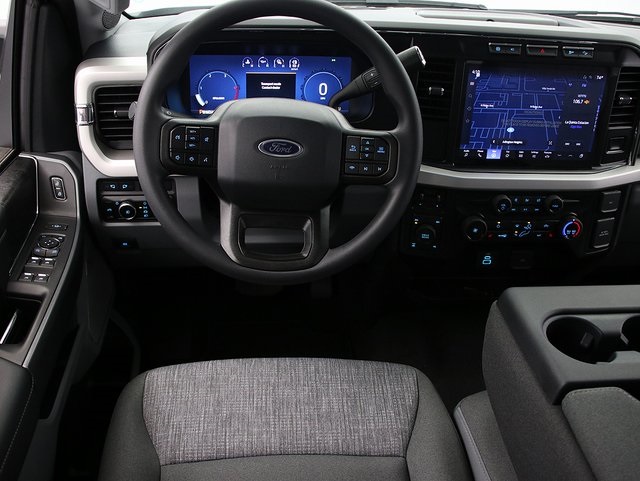 2024 Ford F-250 XLT photo 12