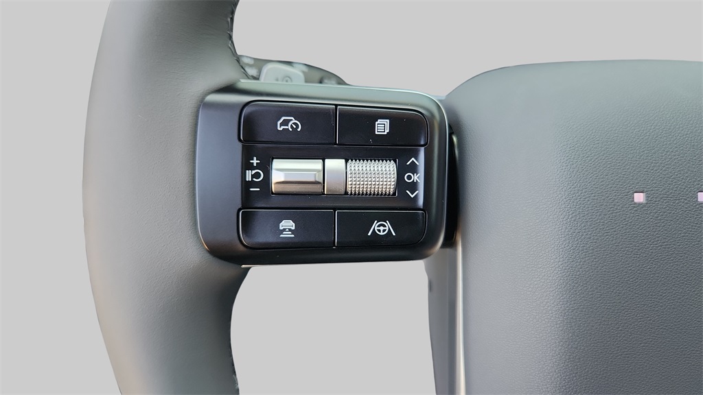 2026 Hyundai Ioniq SEL photo 27