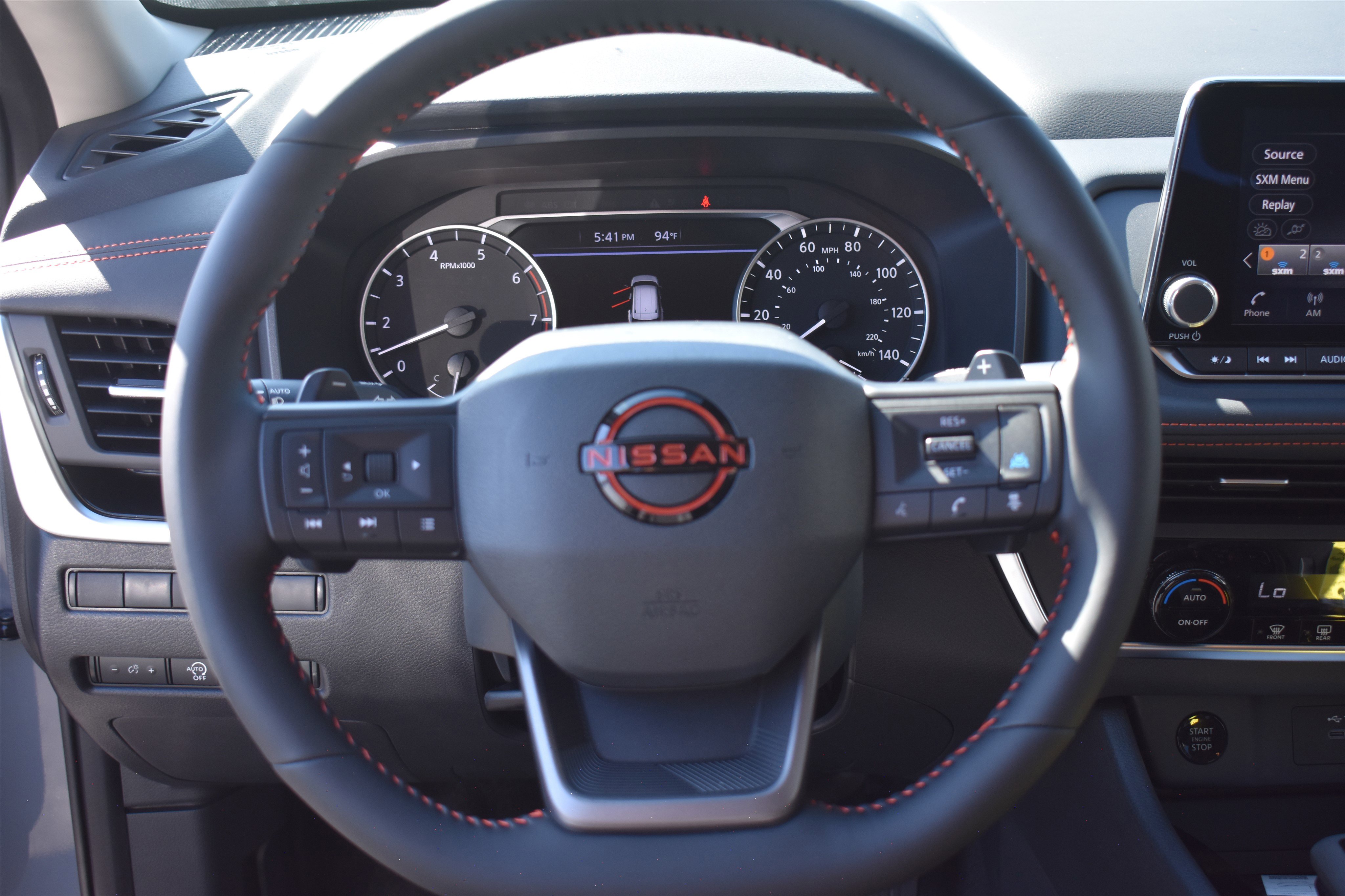2026 Nissan Rogue SV photo 5