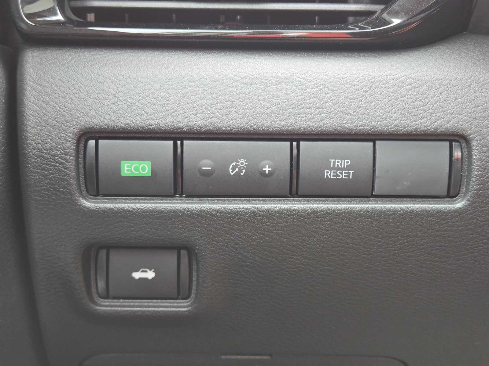2025 Nissan Sentra SR photo 20