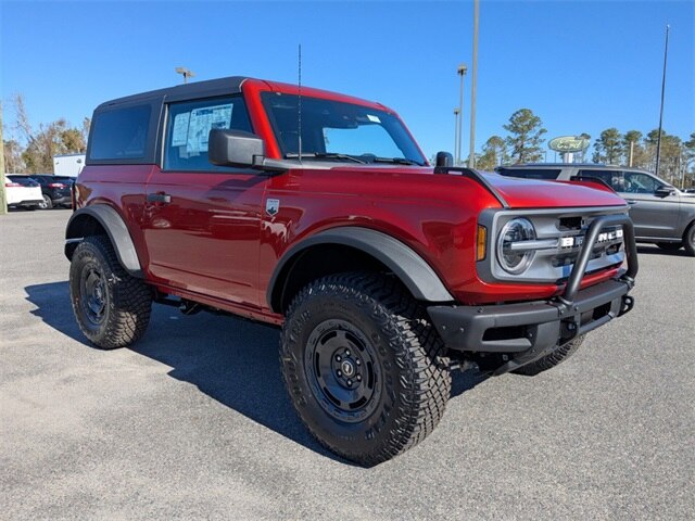 2024 Ford Bronco Big Bend photo 2
