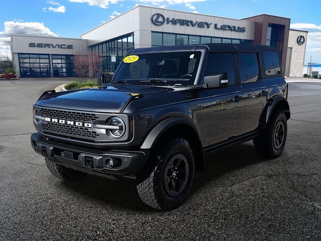 2023 Ford Bronco 4-Door Badlands's photo