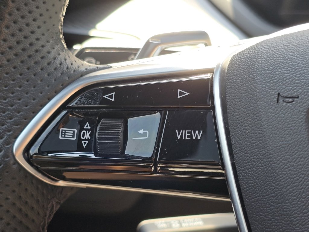 2023 Audi e-tron GT Premium Plus photo 22