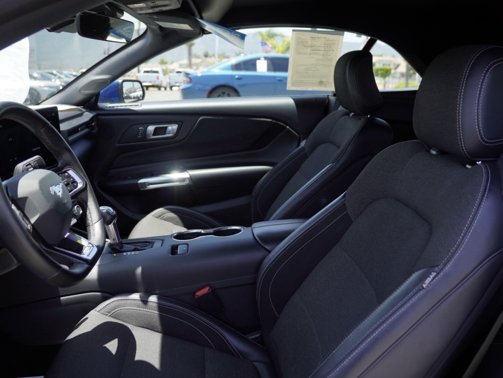 2024 Ford Mustang EcoBoost Convertible photo 18