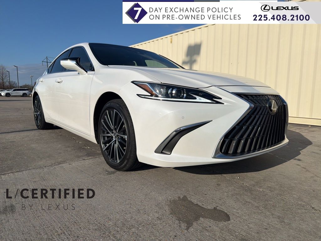 2023 Lexus ES 350's photo