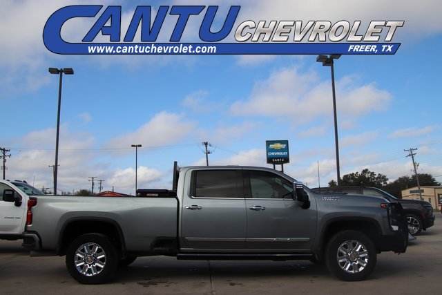 2024 Chevrolet Silverado 2500HD High Country's photo