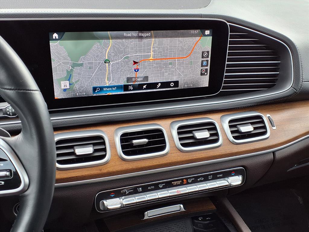 2023 Mercedes Benz GLS 450 4MATIC photo 3