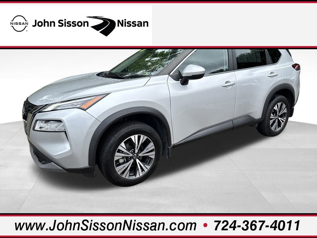 2022 Nissan Rogue SV photo 2