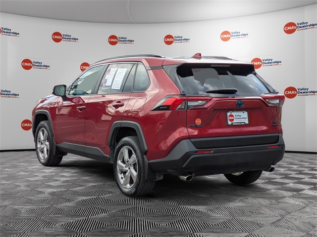 2021 Toyota RAV4 Hybrid XLE Premium photo 6