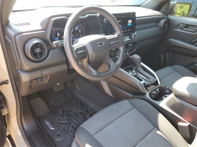 2024 Chevrolet Colorado Trail Boss photo 13