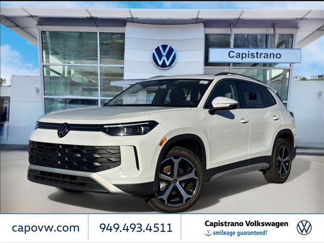 2026 Volkswagen Tiguan SE's photo