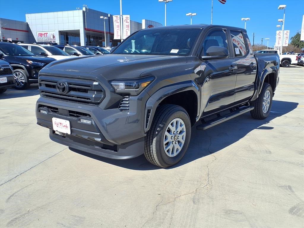 2025 Toyota Tacoma SR5's photo