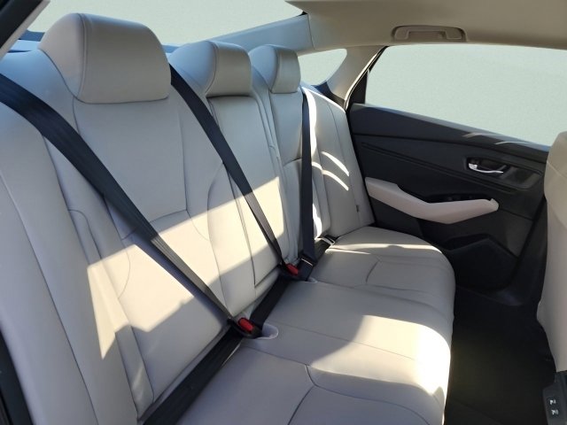 2025 Honda Accord Hybrid Touring photo 17