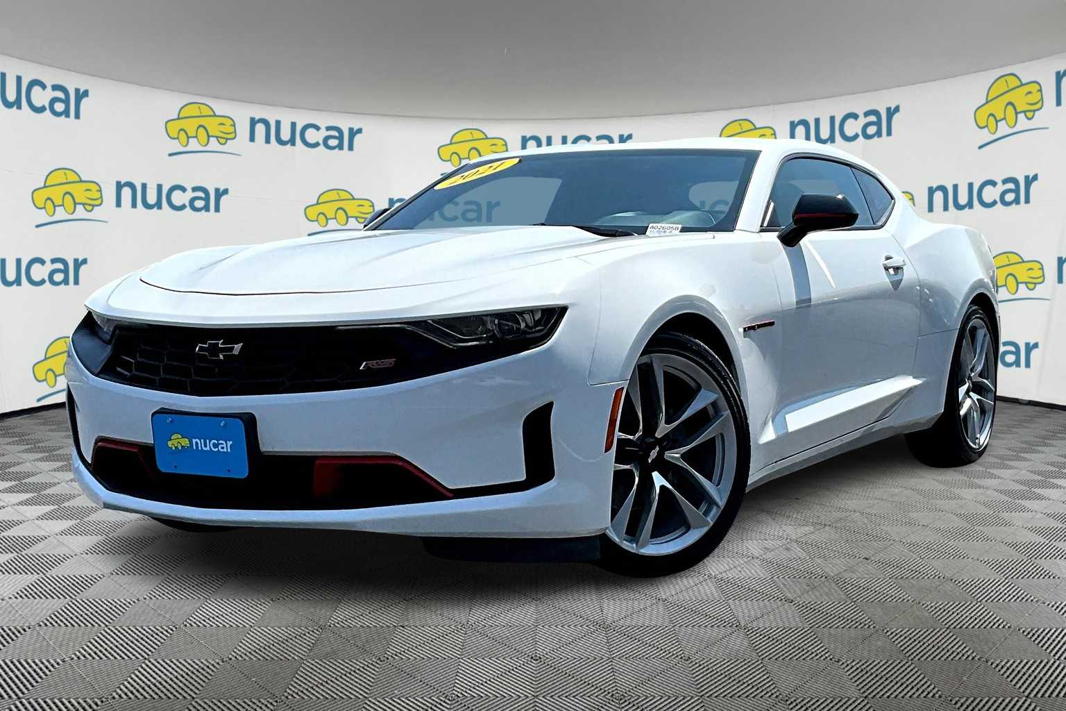 2021 Chevrolet Camaro 1LT photo 3