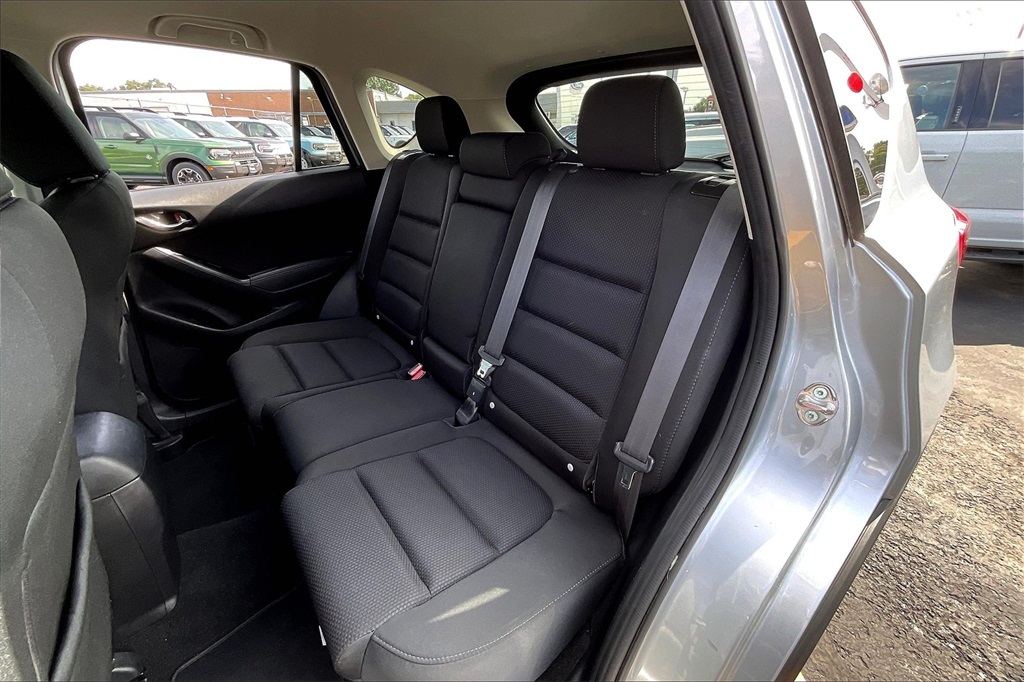 2016 Mazda CX-5 Touring photo 22
