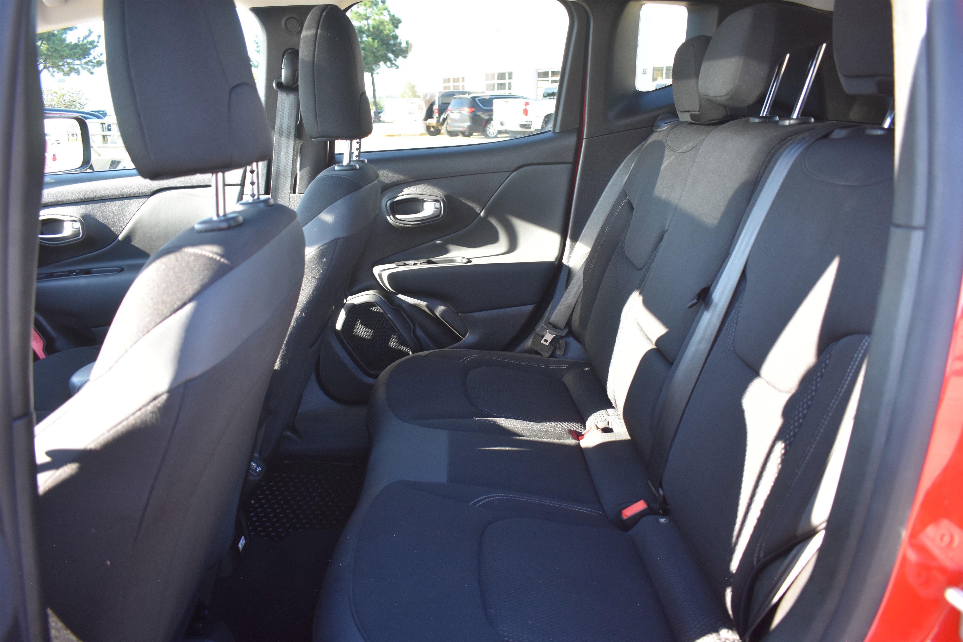 2022 Jeep Renegade Red Edition photo 7