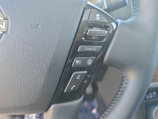 2024 Nissan Armada SL photo 18