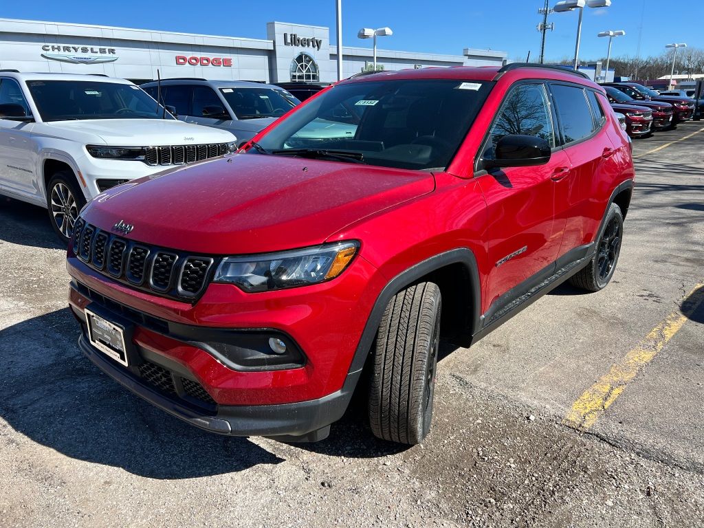 2025 Jeep Compass Latitude photo 3