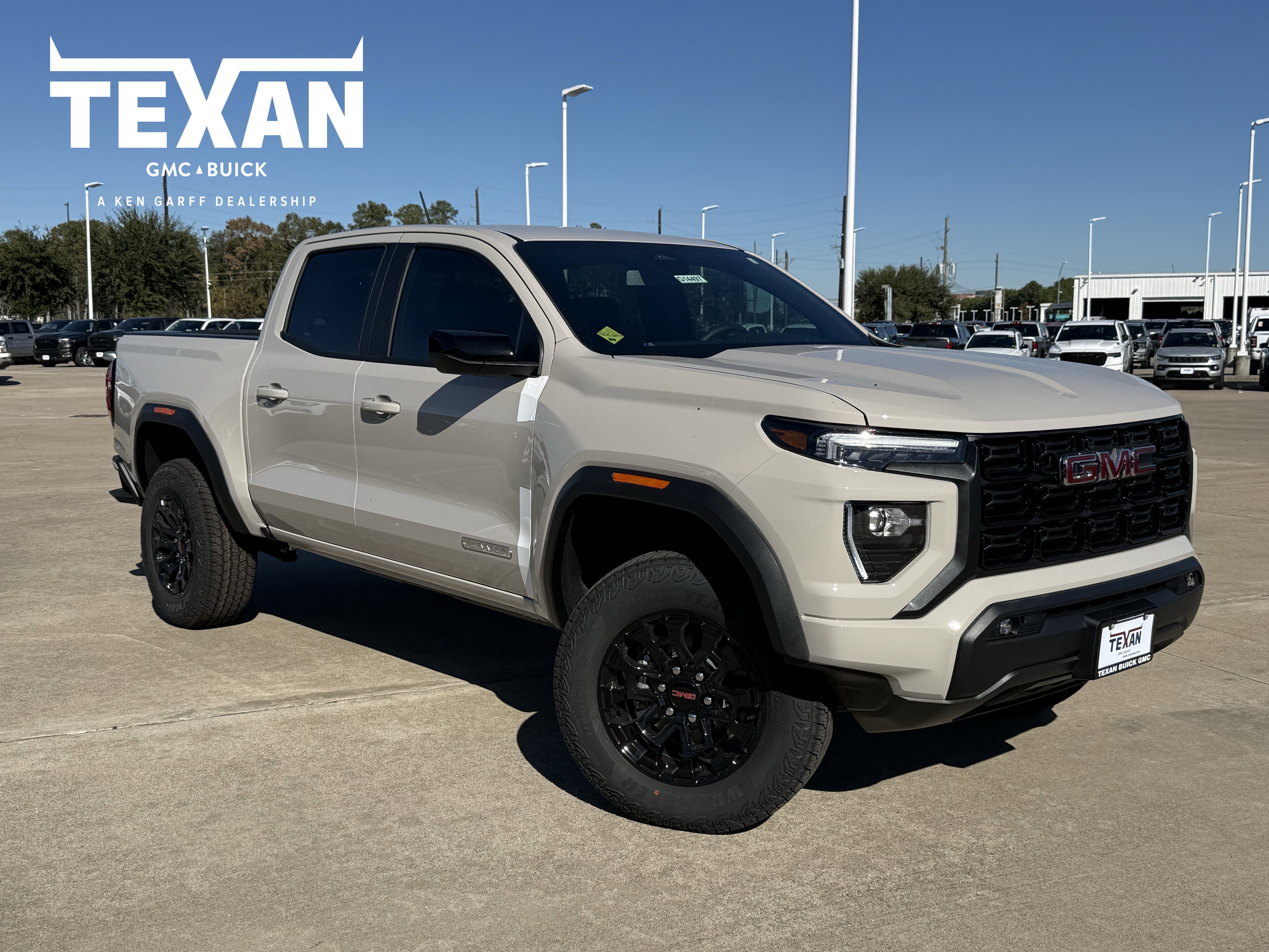 2026 GMC Canyon Elevation's photo