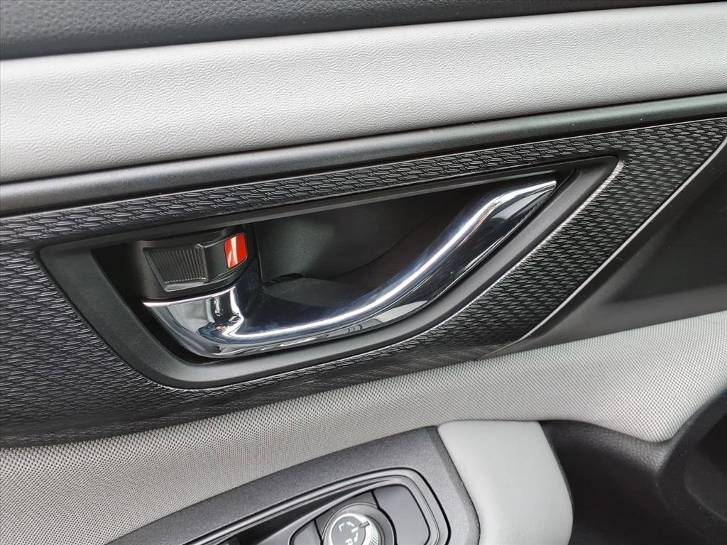 2025 SUBARU LEGACY - Image 16