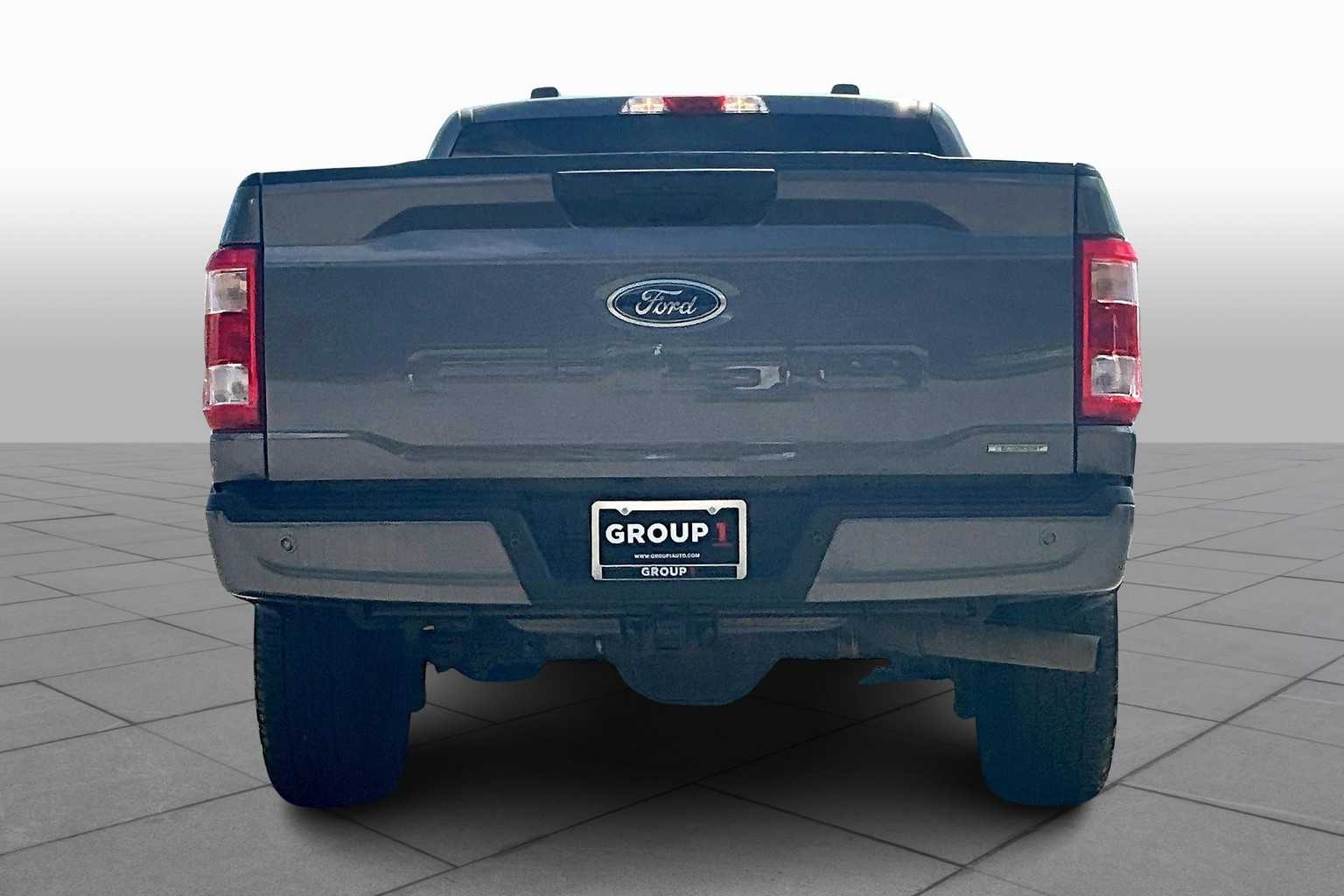 2022 Ford F-150 XL photo 4