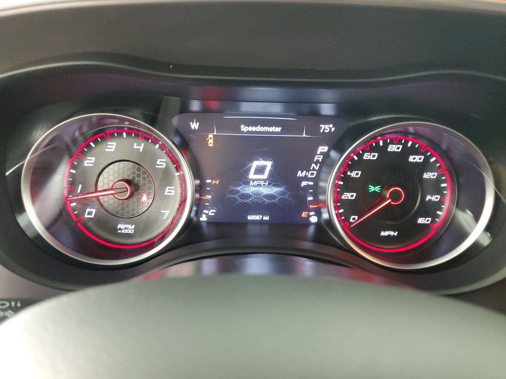 2022 Dodge Charger R/T photo 23